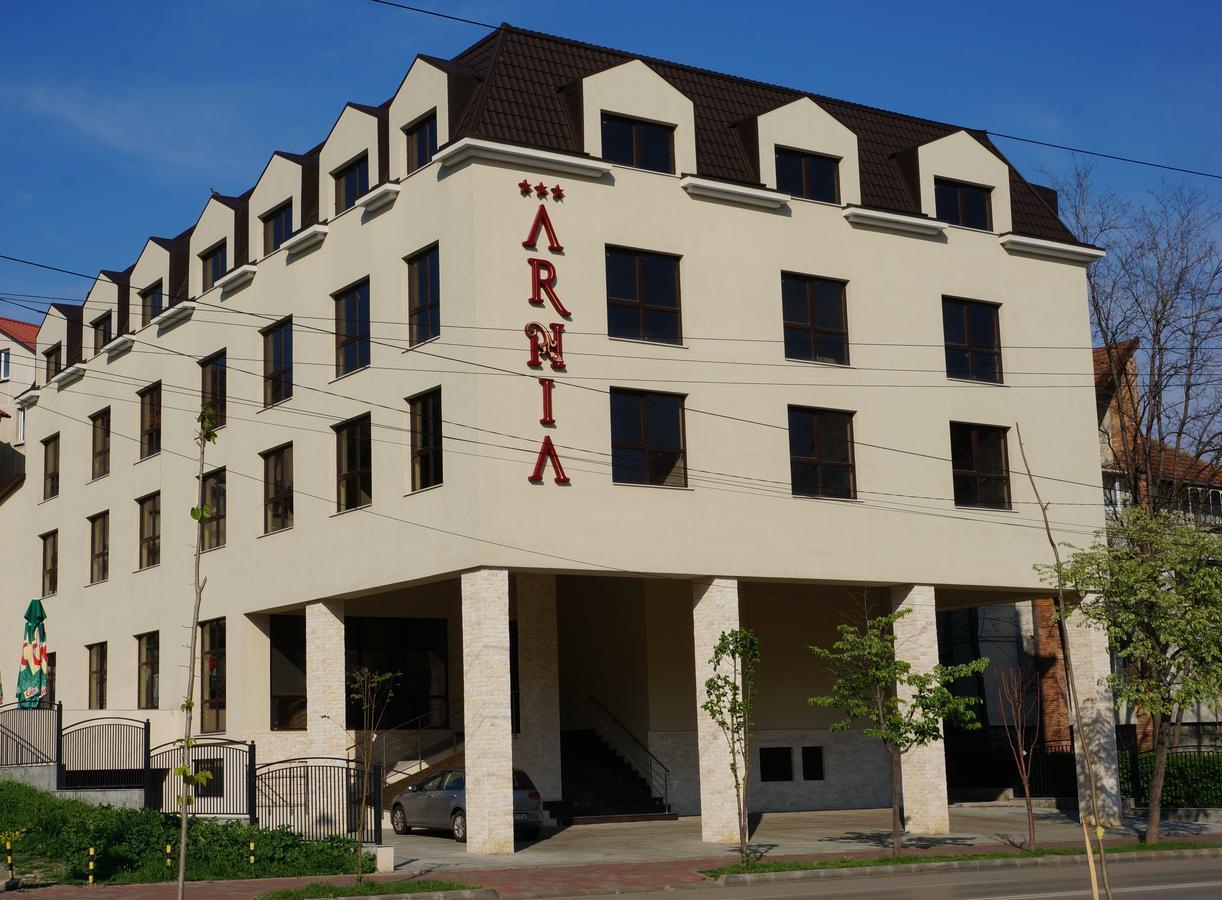 Hotel Arnia Iasi Exterior foto